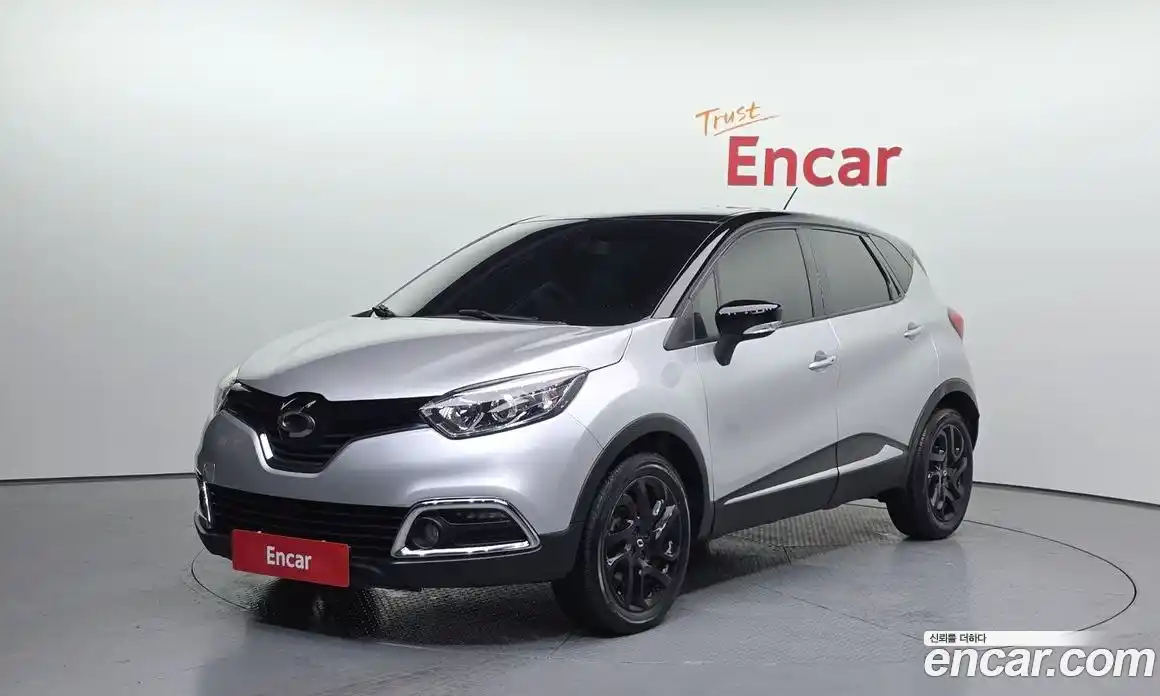 Renault QM3 2015 1.5 Автомат в Москве № 382772, фото 1