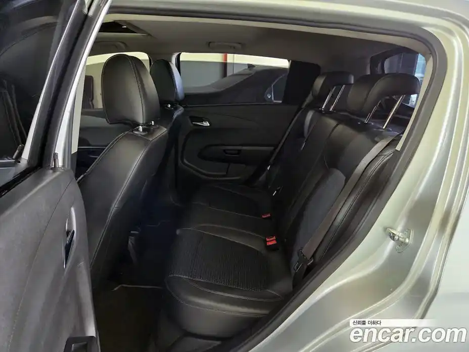 Chevrolet Aveo 2012 1.6 Автомат в Москве № 38445, фото 11