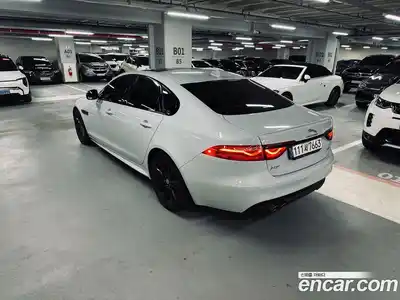 Jaguar XF 2020 2.0 Автомат в Москве № 386451, миниатюра 3
