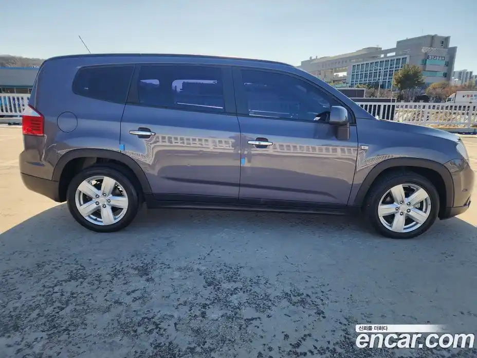 Chevrolet Orlando 2013 2.0 Автомат в Москве № 38648, фото 18