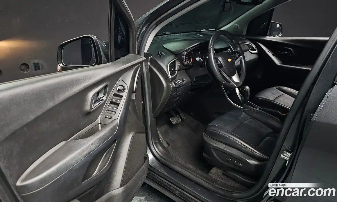 Chevrolet Trax 2017 1.4 Автомат в Москве № 39615, фото 11