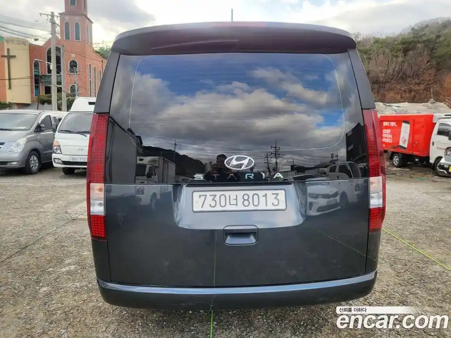 Hyundai Staria 2023 2.2 Автомат в Москве № 397946, фото 4