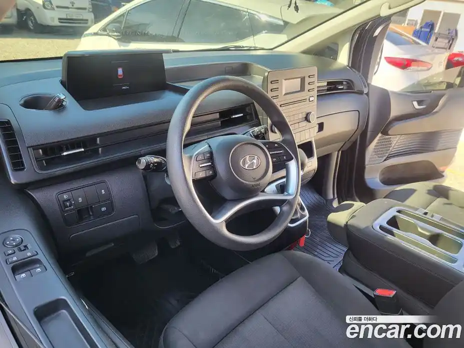 Hyundai Staria 2023 2.2 Автомат в Москве № 397946, фото 7