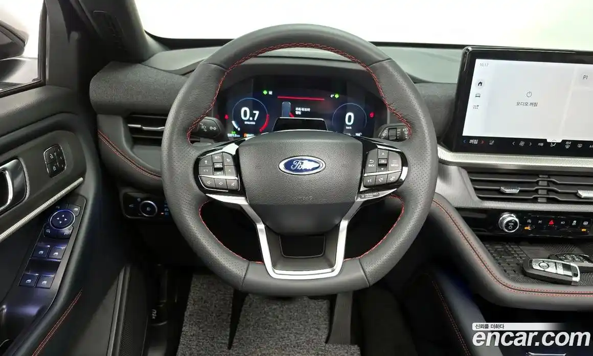 Ford Explorer 2025 2.3 Автомат в Москве № 402802, фото 13