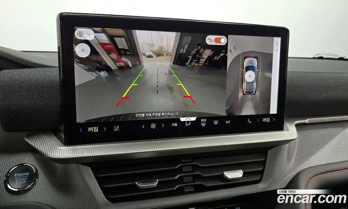 Ford Explorer 2025 2.3 Автомат в Москве № 402802, фото 15