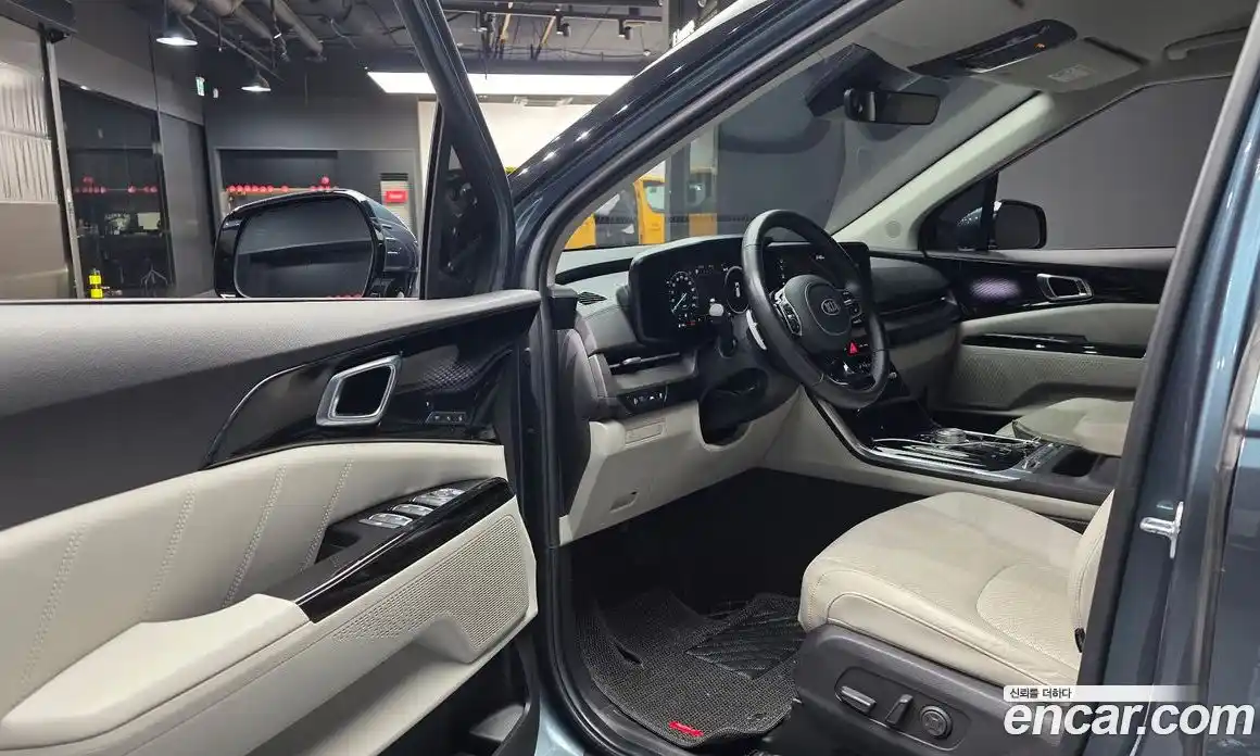 Kia Canival 2021 2.2 Автомат в Москве № 403573, фото 10