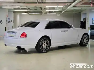 Rolls-Royce Ghost 2016 6.6 Автомат в Москве № 407259, миниатюра 2