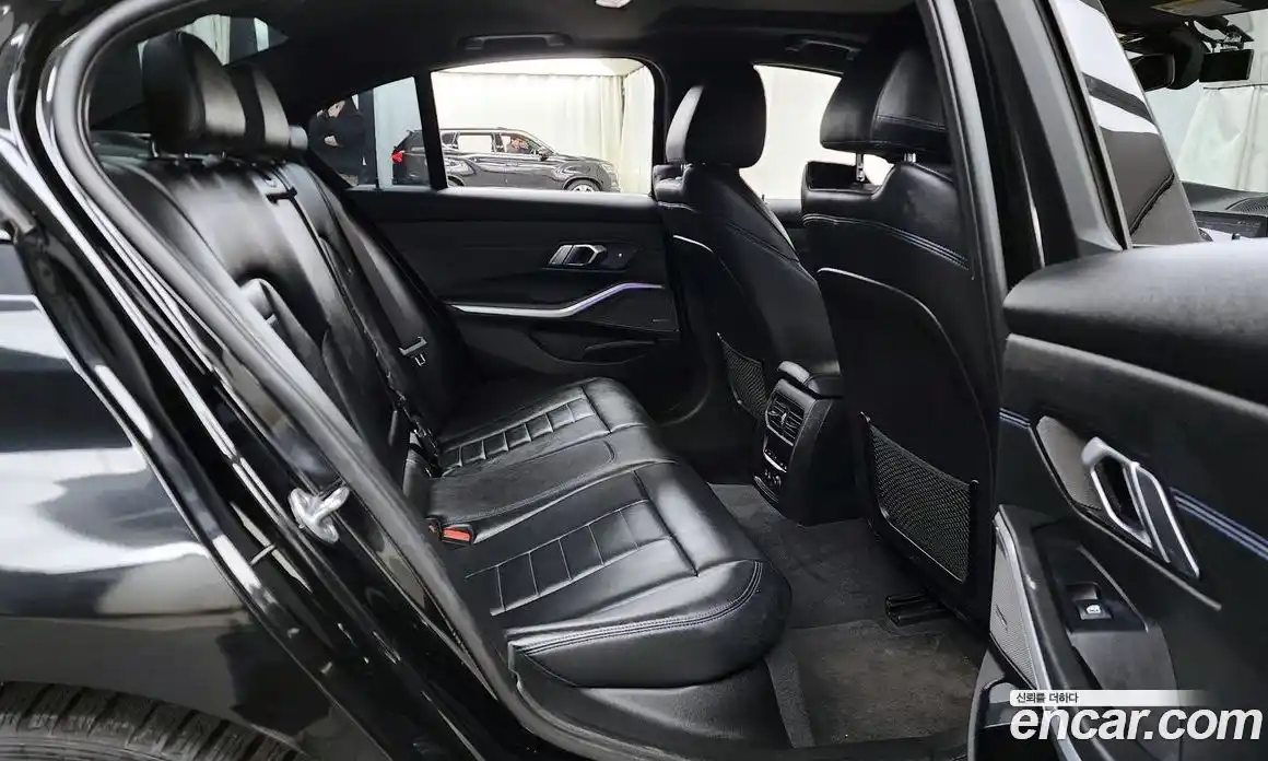 BMW 3-Series 2019 2.0 Автомат в Москве № 407933, фото 12