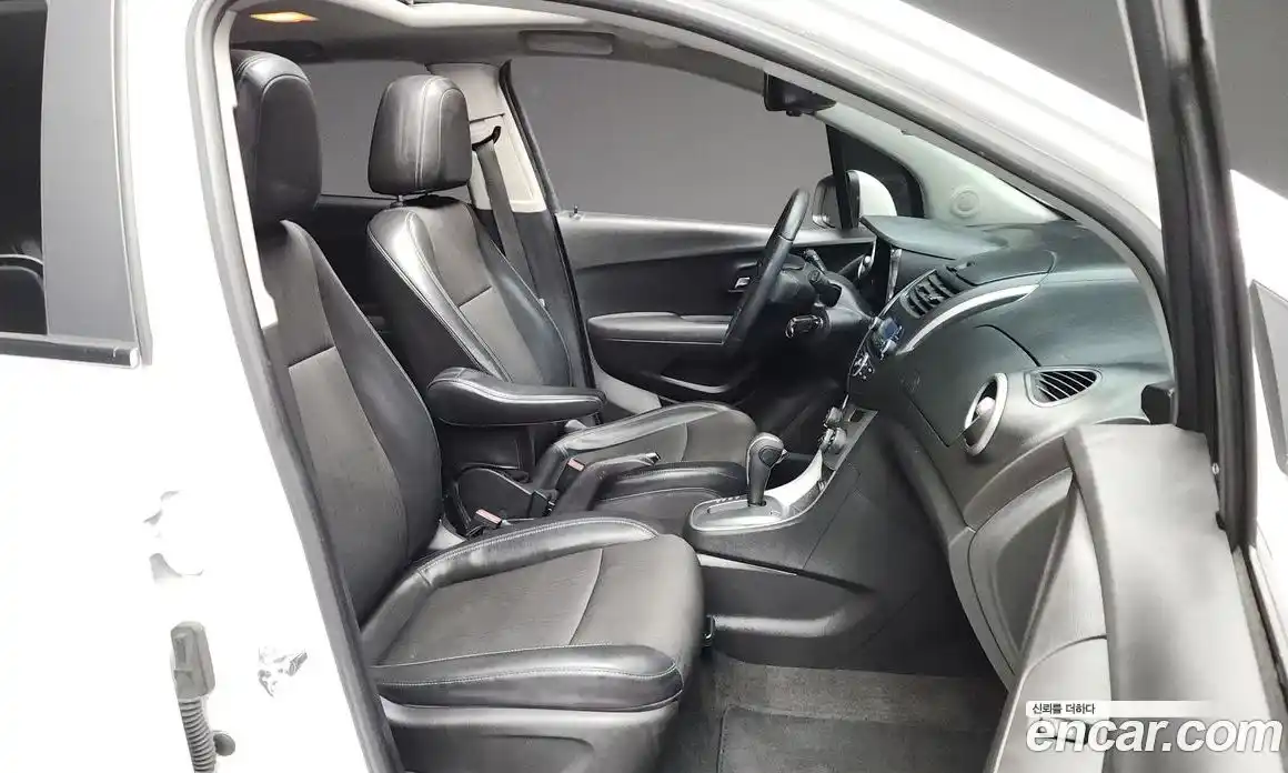 Chevrolet Trax 2014 1.4 Автомат в Москве № 41290, фото 14