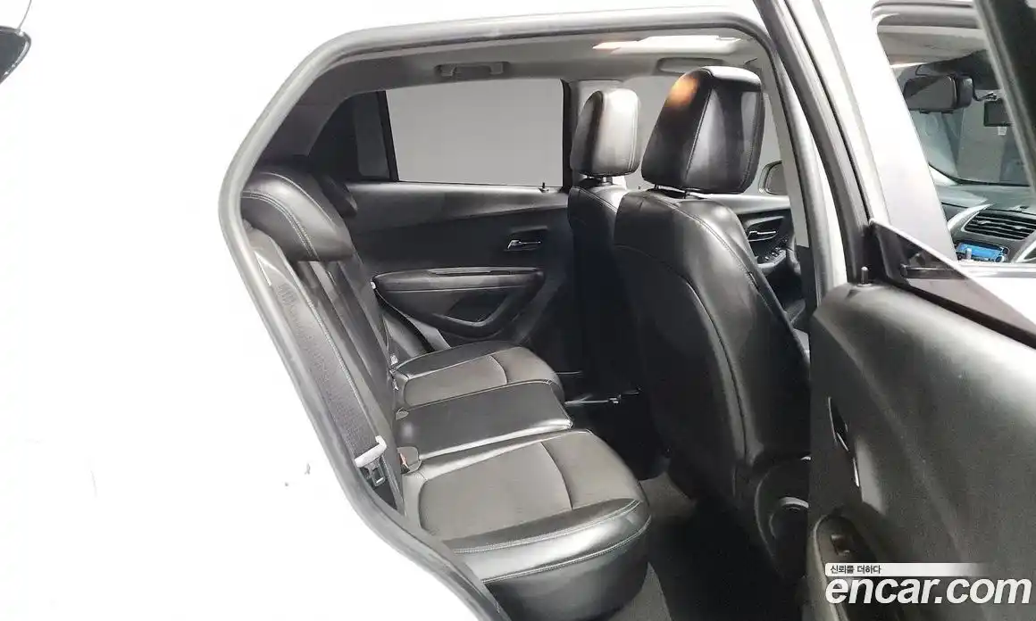 Chevrolet Trax 2014 1.4 Автомат в Москве № 41290, фото 18