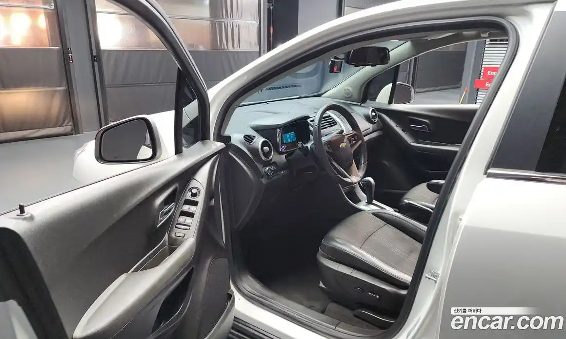 Chevrolet Trax 2014 1.4 Автомат в Москве № 41290, фото 19