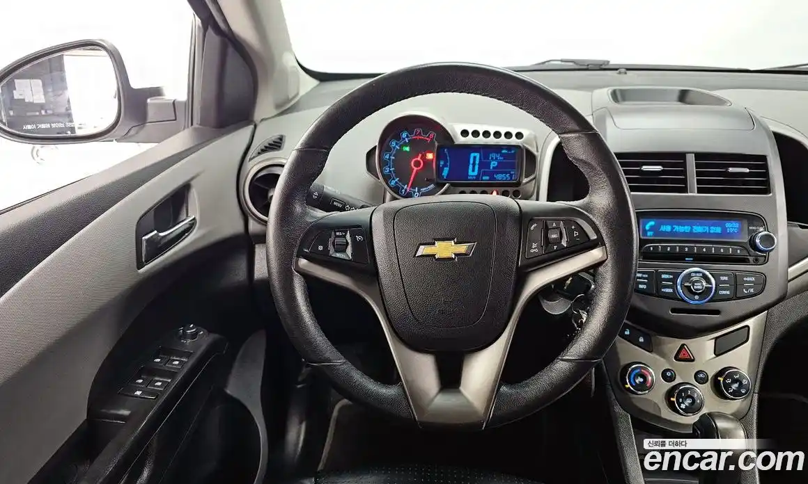 Chevrolet Aveo 2014 1.6 Автомат в Москве № 41900, фото 3