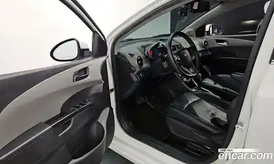 Chevrolet Aveo 2014 1.6 Автомат в Москве № 41900, миниатюра 7