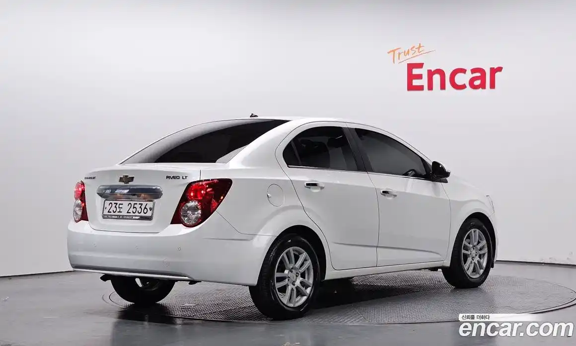 Chevrolet Aveo 2014 1.6 Автомат в Москве № 41900, фото 10