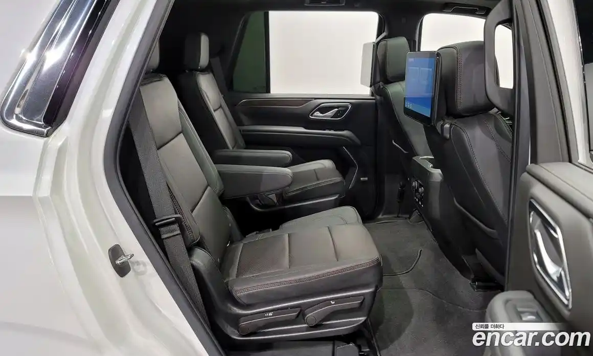 Chevrolet Tahoe 2022 6.2 Автомат в Москве № 41970, фото 12