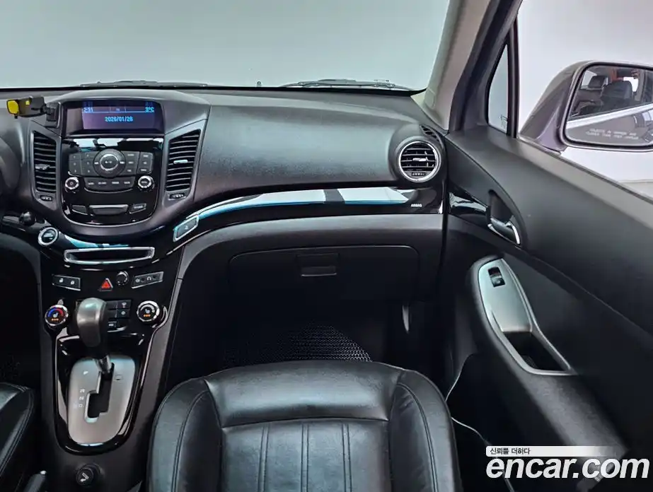 Chevrolet Orlando 2012 2.0 Автомат в Москве № 42198, фото 17