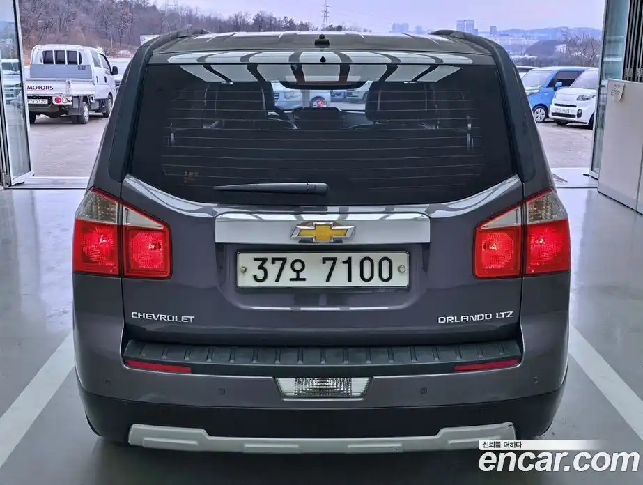 Chevrolet Orlando 2012 2.0 Автомат в Москве № 42198, фото 5