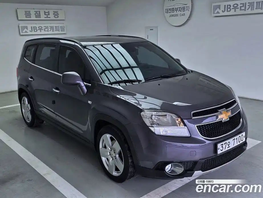 Chevrolet Orlando 2012 2.0 Автомат в Москве № 42198, фото 7