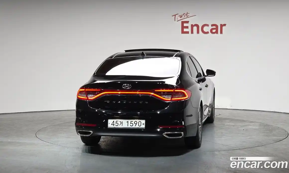 Hyundai Grandeur 2019 2.4 Автомат в Москве № 45753, фото 11