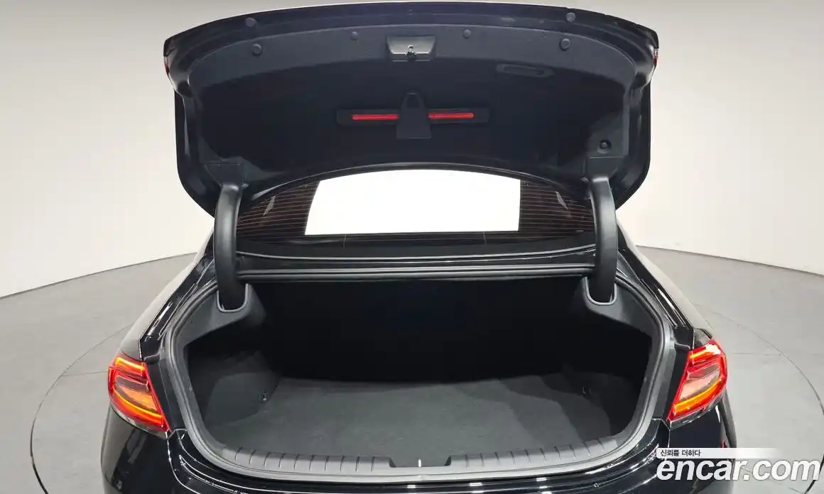 Hyundai Grandeur 2019 2.4 Автомат в Москве № 45753, фото 20