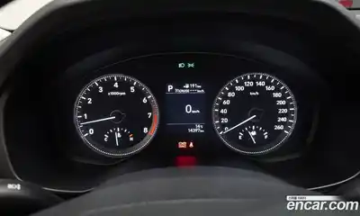 Hyundai Grandeur 2019 2.4 Автомат в Москве № 45753, миниатюра 3