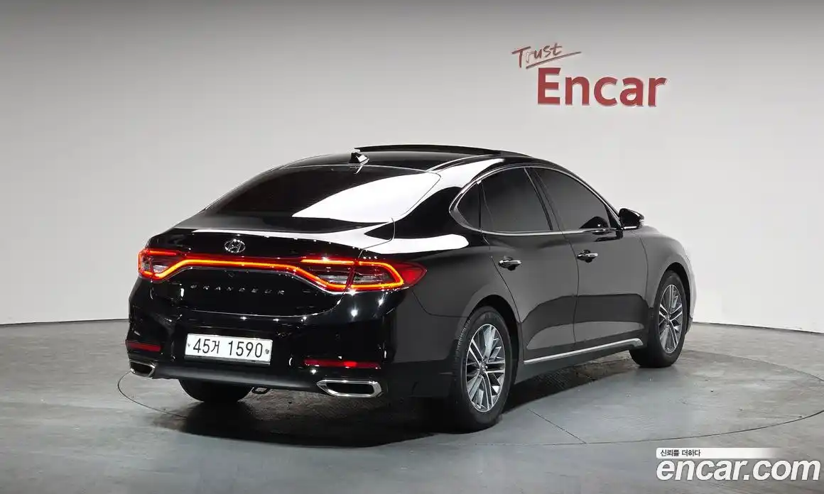 Hyundai Grandeur 2019 2.4 Автомат в Москве № 45753, фото 4