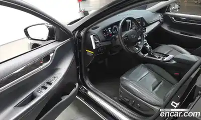 Hyundai Grandeur 2019 2.4 Автомат в Москве № 45753, миниатюра 5