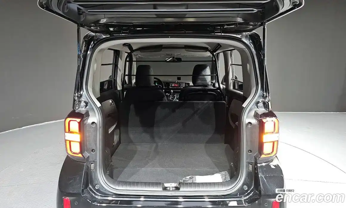 Kia Ray 2024 1.0 Автомат в Москве № 52660, фото 20