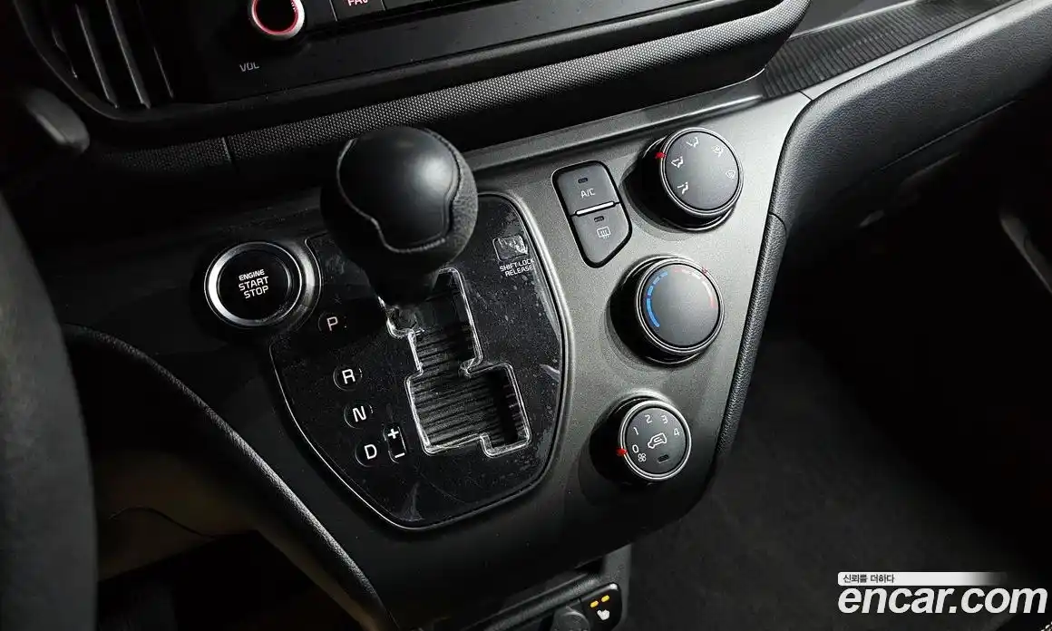 Kia Ray 2024 1.0 Автомат в Москве № 52660, фото 9