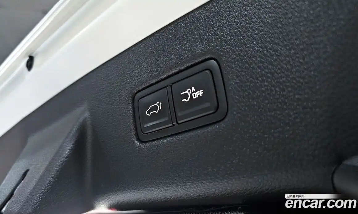 Kia Canival 2023 2.2 Автомат в Москве № 54195, фото 18