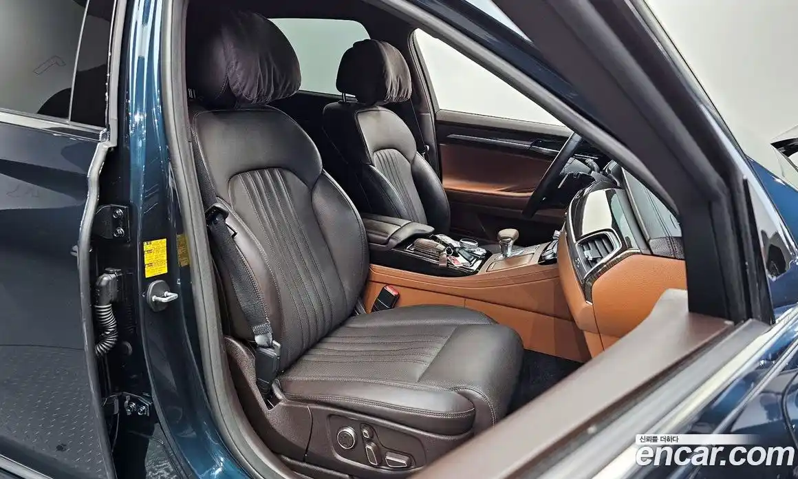 Genesis G90 2021 3.8 Автомат в Москве № 56427, фото 20