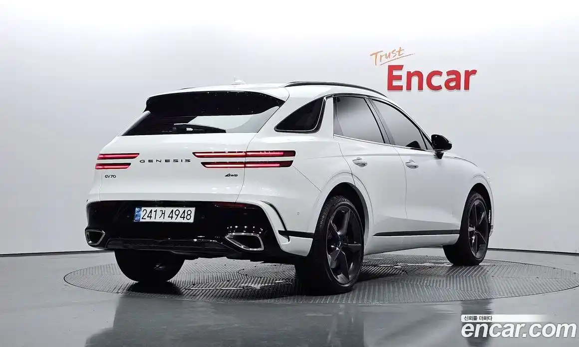 Genesis GV70 2025 2.5 Автомат в Москве № 57637, фото 12