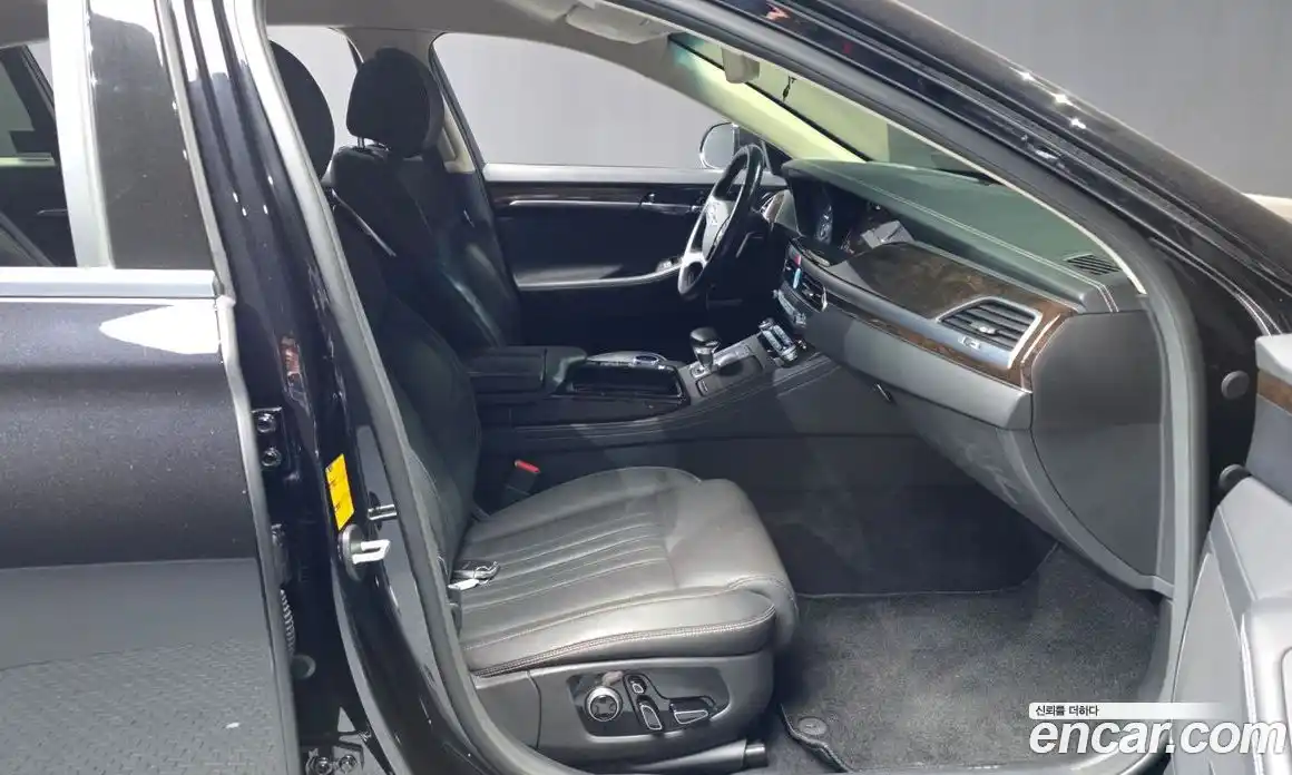 Genesis G90 2020 3.8 Автомат в Москве № 58074, фото 10