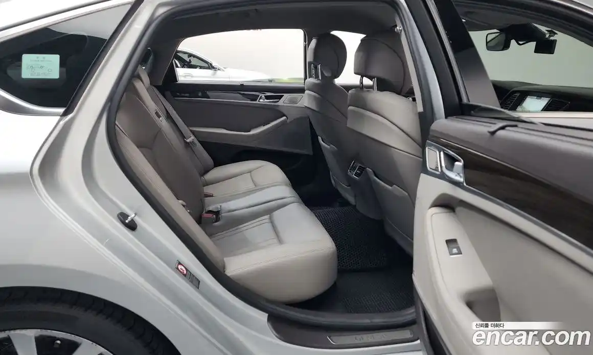 Genesis G80 2019 3.3 Автомат в Москве № 58888, фото 6