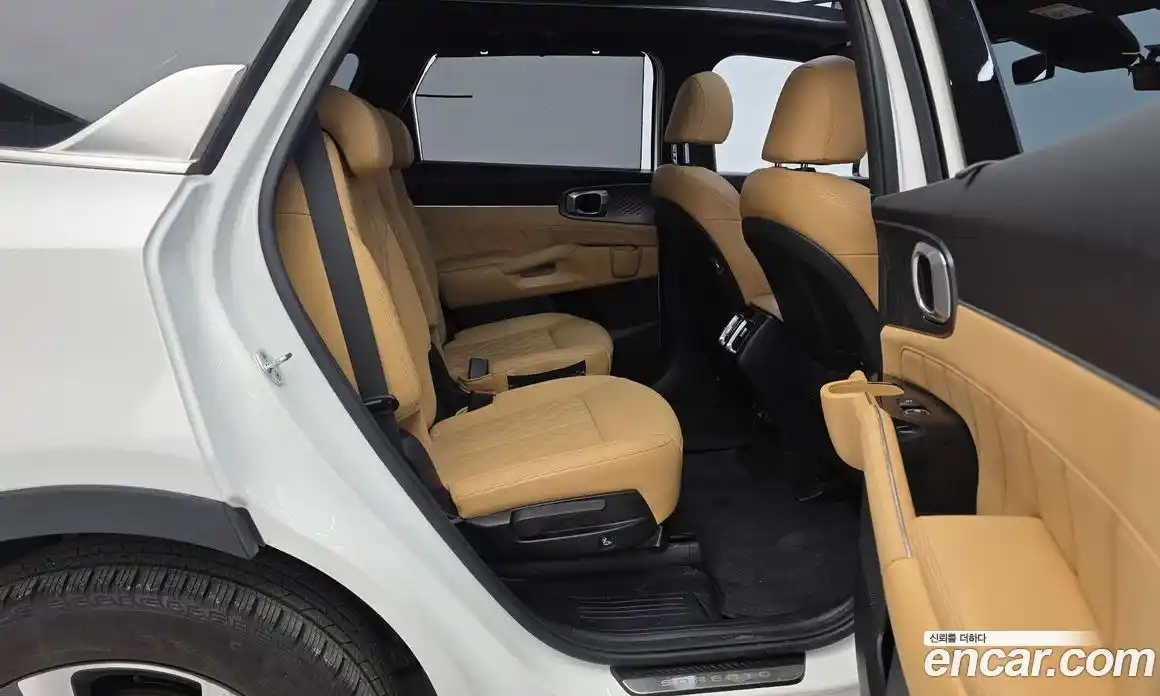 Kia Sorento 2023 1.6 Автомат в Москве № 748, фото 12