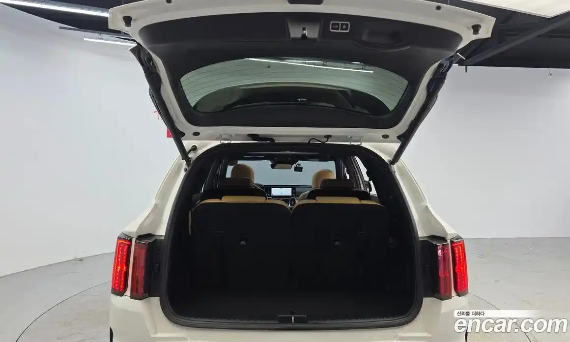 Kia Sorento 2023 1.6 Автомат в Москве № 748, фото 20