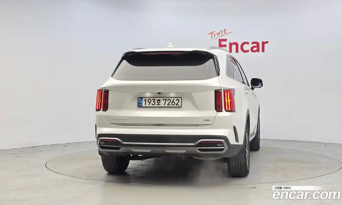 Kia Sorento 2023 1.6 Автомат в Москве № 748, фото 4