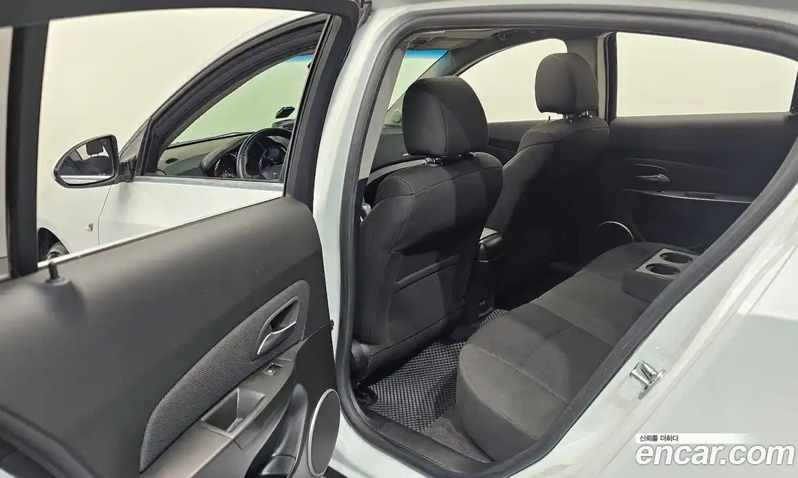 Chevrolet Cruze 2012 1.8 Автомат в Москве № 80831, фото 11