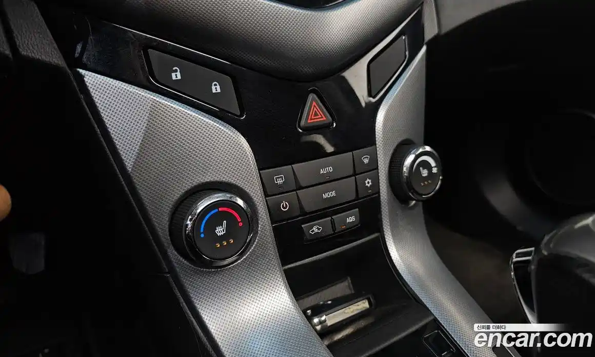 Chevrolet Cruze 2012 1.8 Автомат в Москве № 80831, фото 18