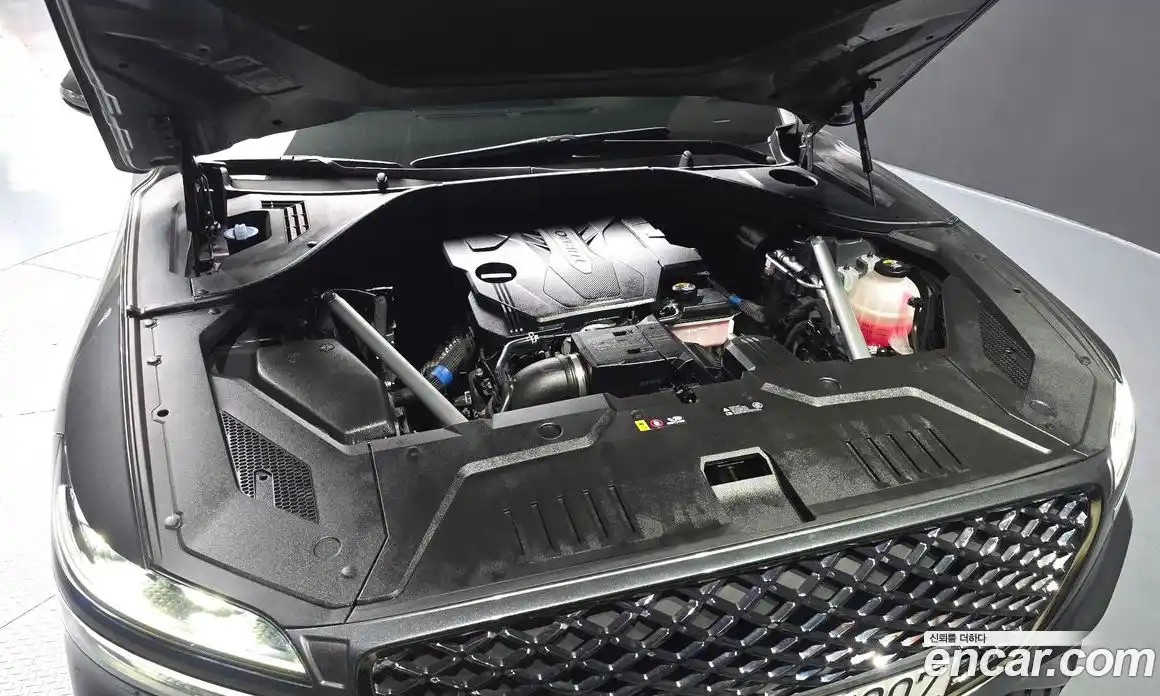 Genesis GV70 2021 2.5 Автомат в Москве № 83359, фото 13