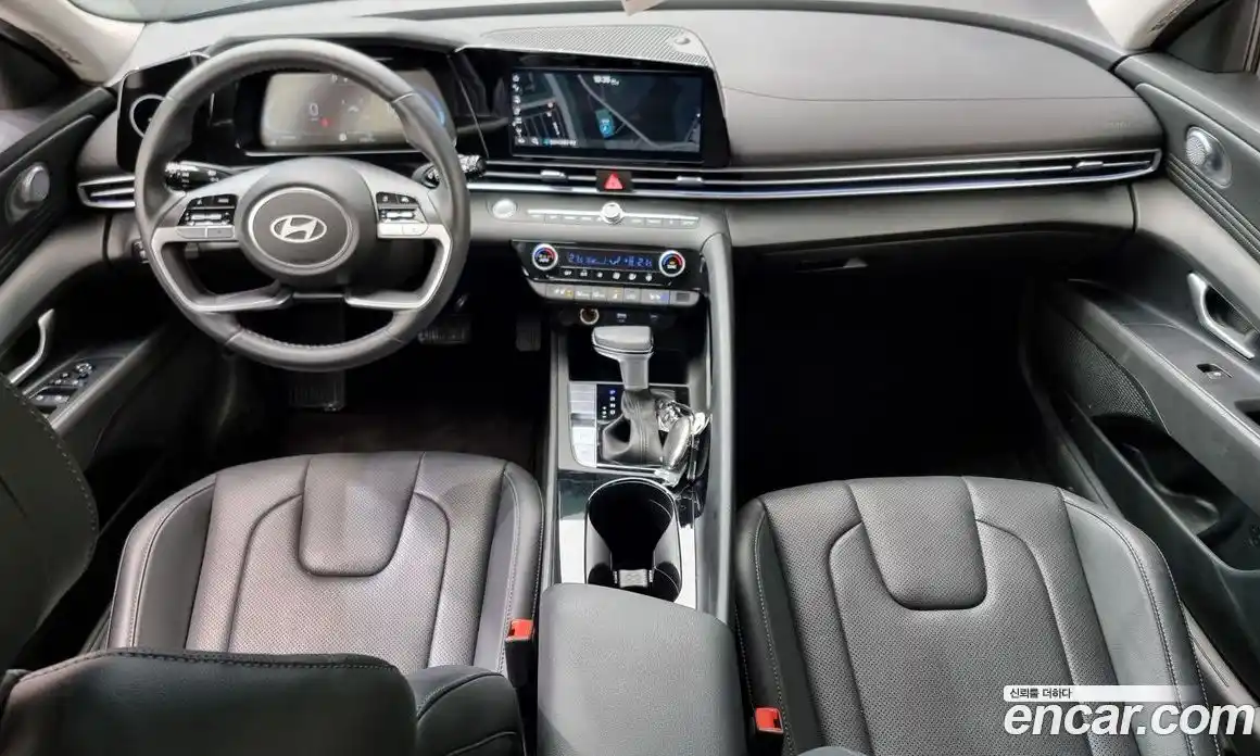 Hyundai Avante 2024 1.6 Автомат в Москве № 8510, фото 7