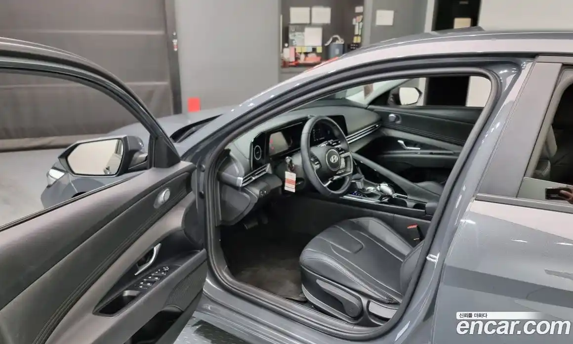 Hyundai Avante 2024 1.6 Автомат в Москве № 8510, фото 10