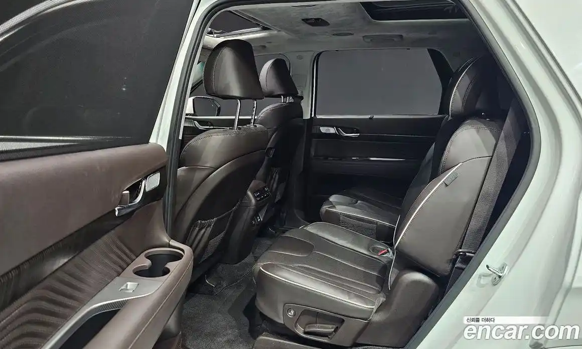 Hyundai Palisade 2023 3.8 Автомат в Москве № 9280, фото 10