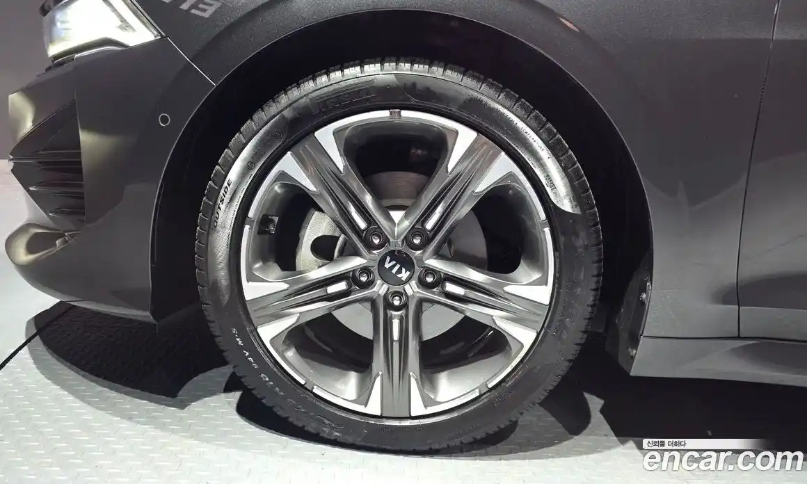 Kia K5 2020 2.0 Автомат в Москве № 103149, фото 18