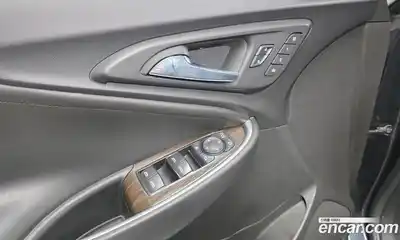 Chevrolet Malibu 2017 2.0 Автомат в Москве № 103337, миниатюра 7