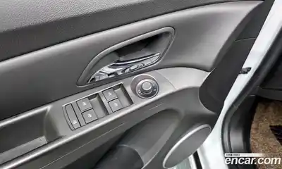 Chevrolet Cruze 2013 1.8 Автомат в Москве № 103529, миниатюра 11