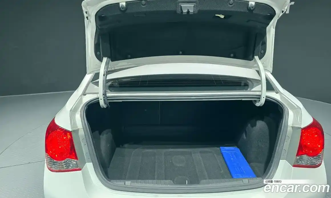 Chevrolet Cruze 2013 1.8 Автомат в Москве № 103529, фото 14