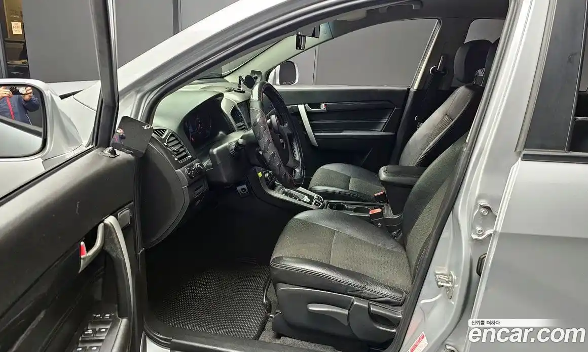 Chevrolet Captiva 2015 2.0 Автомат в Москве № 103612, фото 18