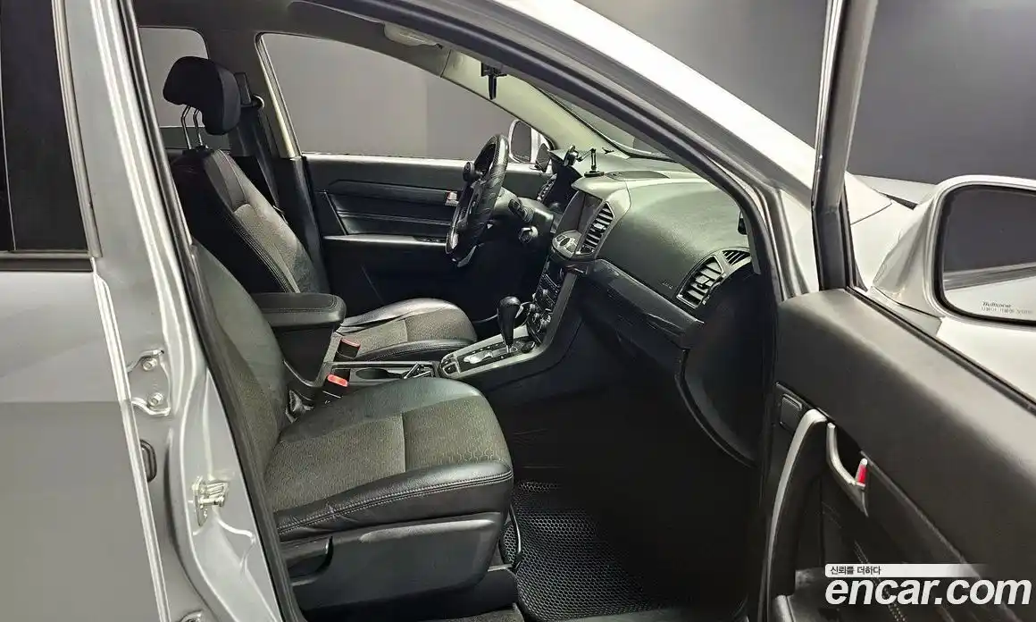 Chevrolet Captiva 2015 2.0 Автомат в Москве № 103612, фото 19