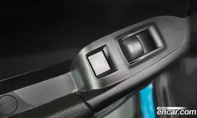 Chevrolet TrailBlazer 2021 1.3 Автомат в Москве № 104533, миниатюра 9